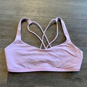 Lululemon free to be bra